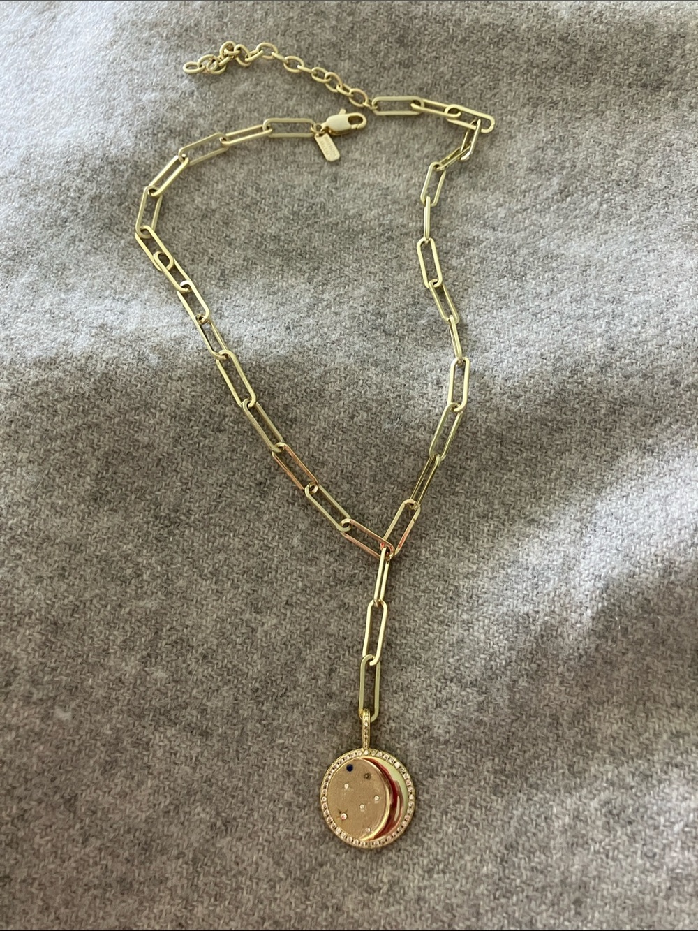 Melinda Maria Gold Moon Pendant Paperclip Y-Necklace. Never worn! - Picture 1 of 2